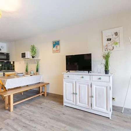 Confortable A Lary Pour 4 Personnes, Proche Telecabine - Fr-1-296-506 *